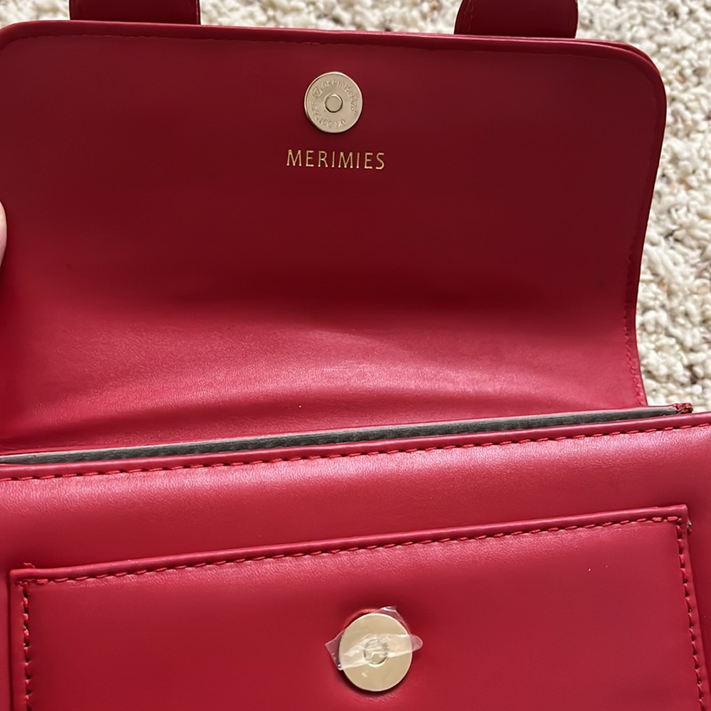 red fashion bag - Picture 9 of 10